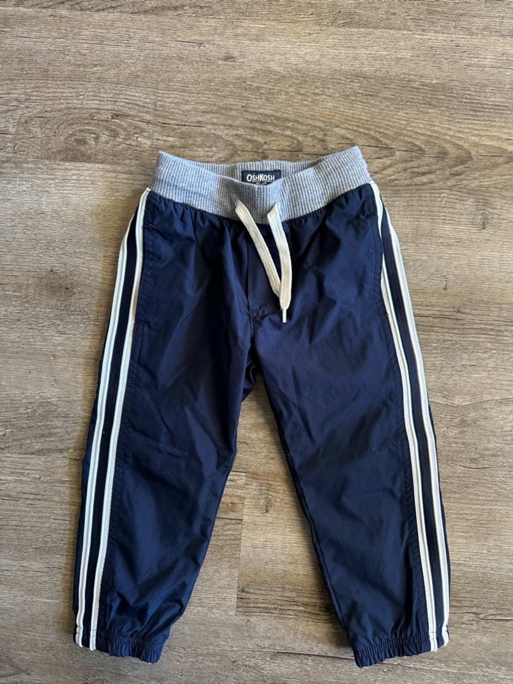 Vintage OshKosh B'gosh Navy Sweatpants with White Side Stripes